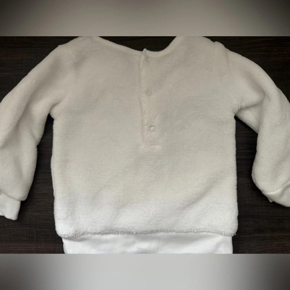 Cute Polar Bear Sweater for Baby